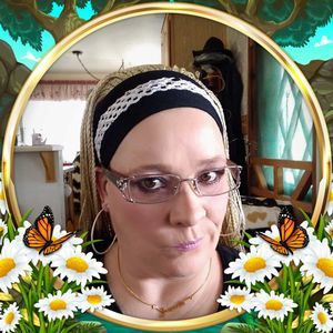 Meet your Posher, Jeannette